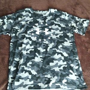UA t shirt